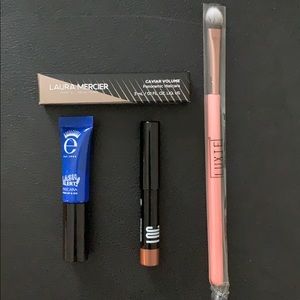 Eye Make-Up Bundle Mascara, Loc Shadow, Brush